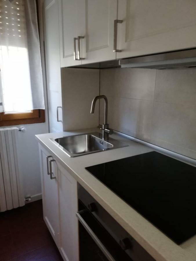 Davide & Mary Friendly House Apartment Novara Exterior foto